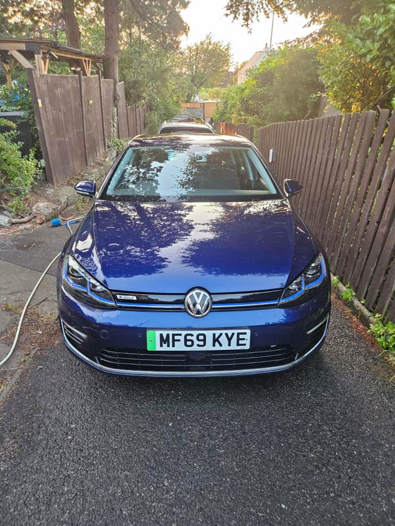 VOLKSWAGEN GOLF ELECTRIC HATCHBACK 99kW e-Golf 35kWh 5dr