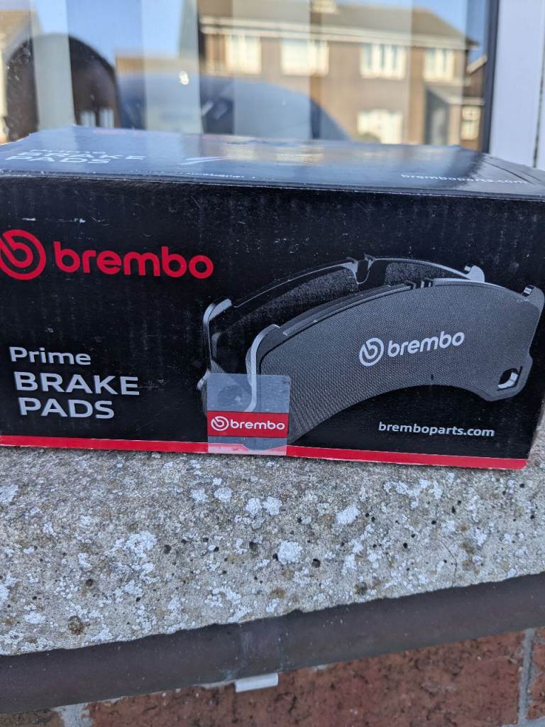Brembo brake pads front and rear 