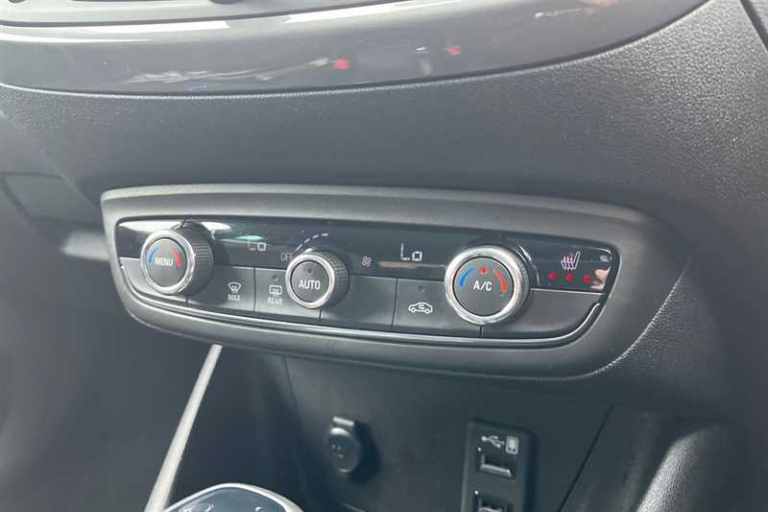 2022 Vauxhall Crossland 1.2 Turbo [130] Ultimate 5dr Auto HATCHBACK PETROL Automatic