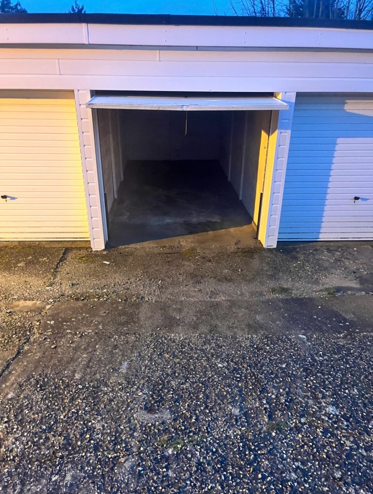 Garage to rent Bournemouth 