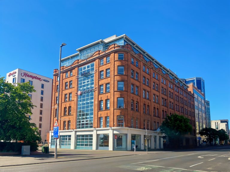 Belfast - BT27SL \ Fully Furnished Office for 2 Workstations