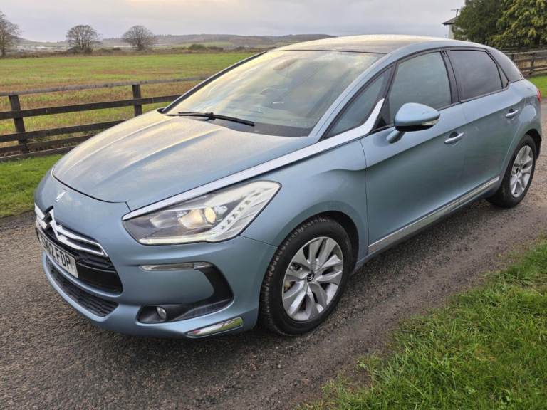 Citroen, DS5, Hatchback, 2012, Automatic  1560 (cc), 5 doors