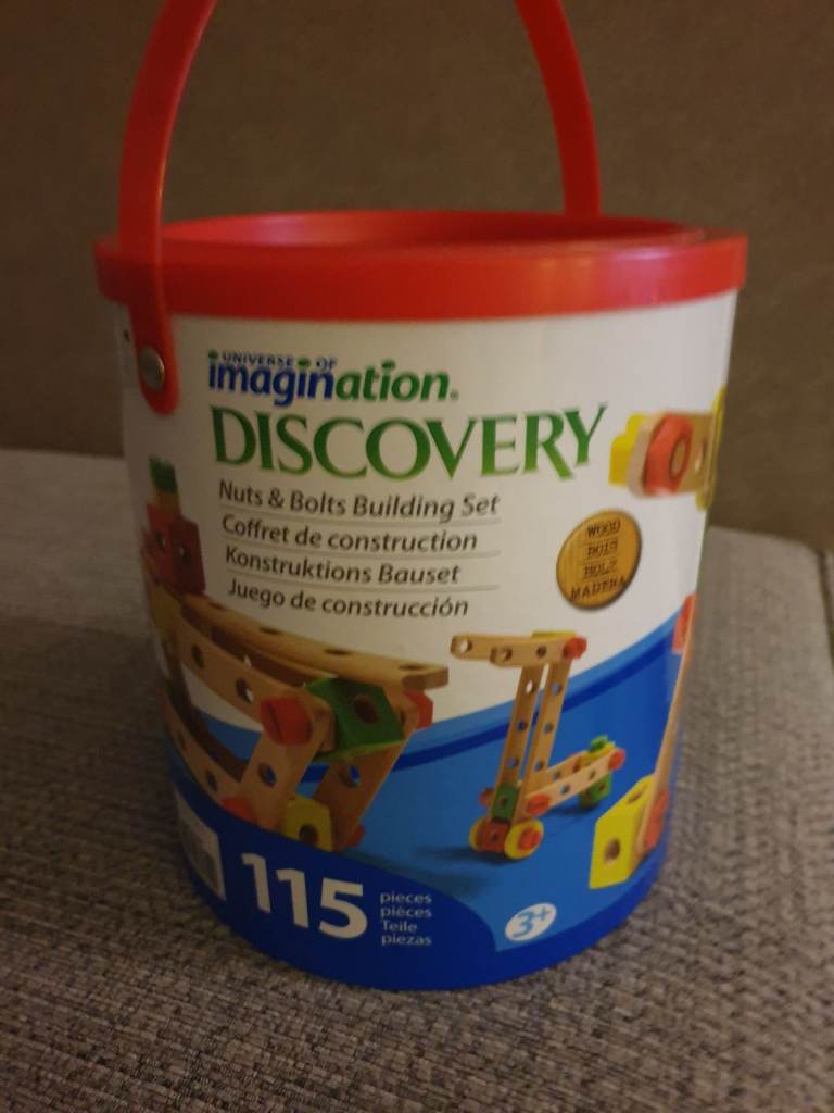 Discovery Nuts & Bolts Building Set