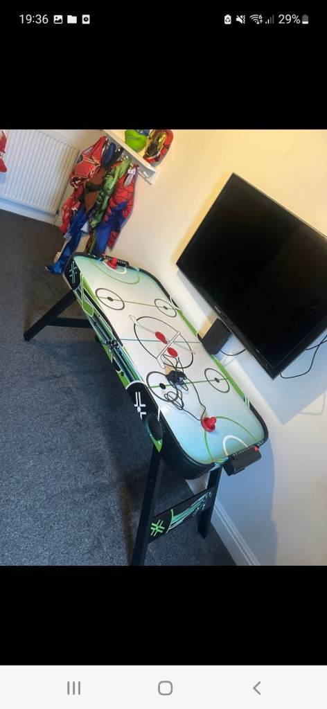 4ft air hockey table 