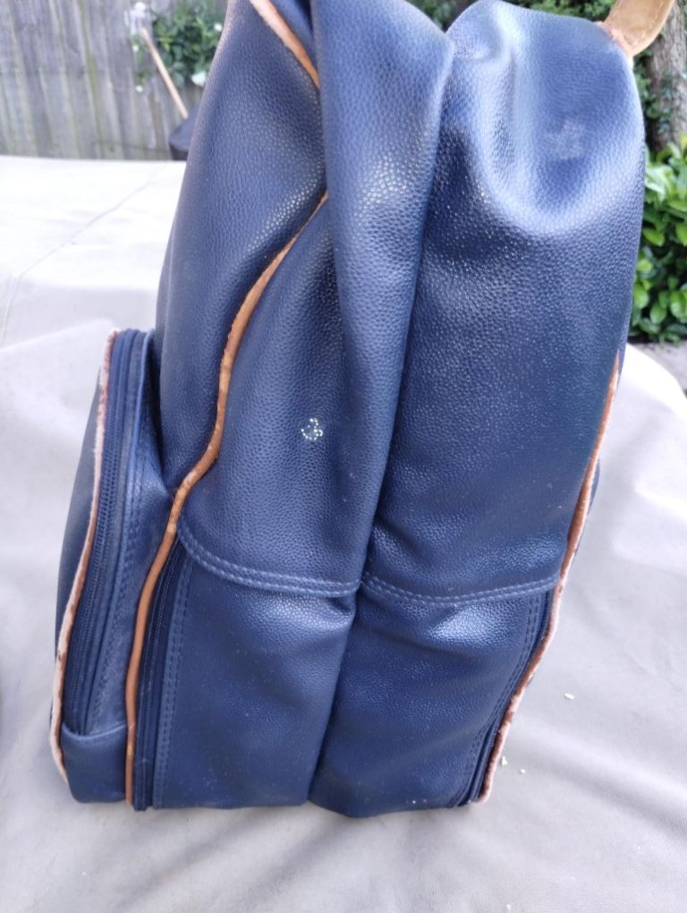 Dunhill Golf and Golf Balls/Storage Bag