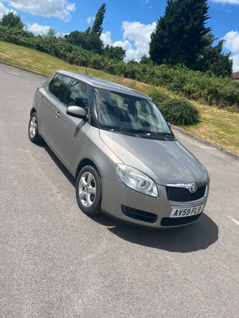 Skoda fabia2 1.4 tdi 82k fsh  30£ tax  spares or repair 