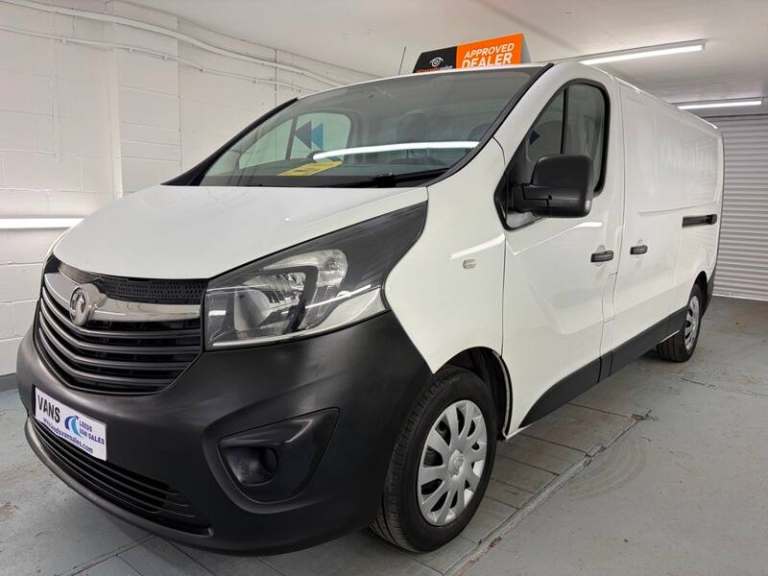 Vauxhall Vivaro L2H1 2900 CDTI very clean low miles great value lwb