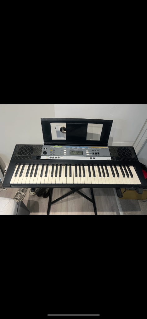 Yamaha keyboard 