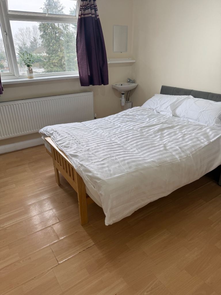 Double Room Suitable for single or couple 