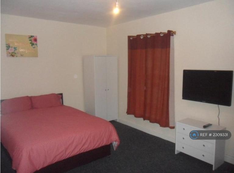 1 bedroom in Brunswick Place, Stoke-On-Trent, ST1 (#2309331)