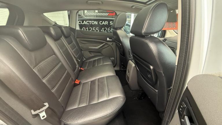 2010 Ford Kuga 2.5T Titanium AWD Euro 4 5dr ESTATE Petrol Manual