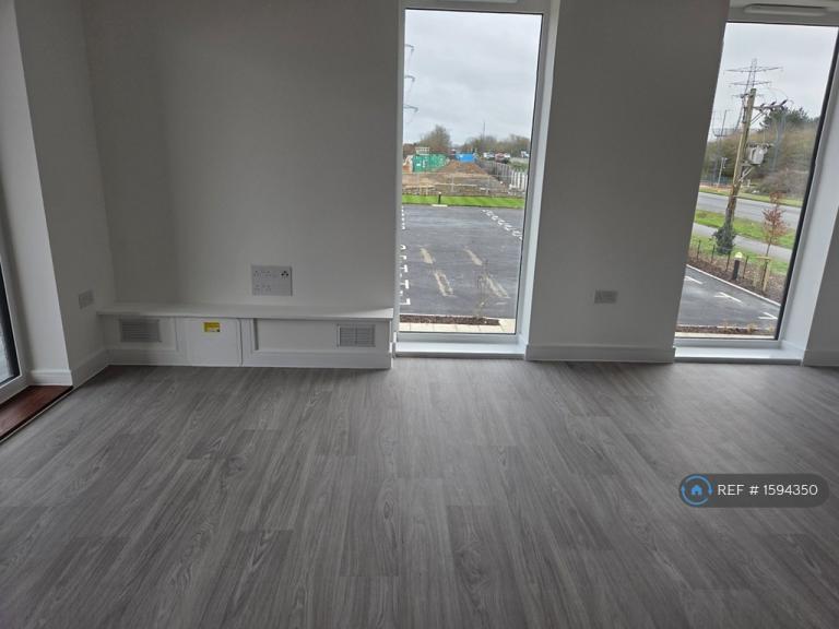 2 bedroom flat in Watling Street, Watling Street. Close To Dartford & Stone Cr (2 bed) (#1594350)