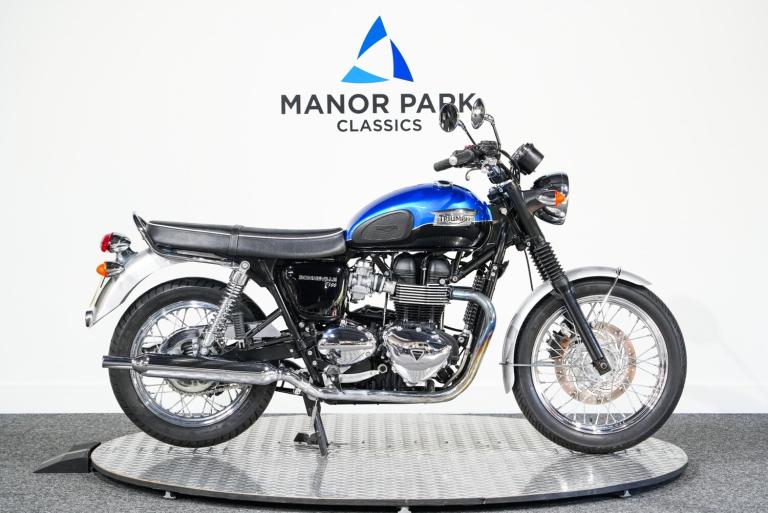 2015 Triumph Bonneville Bonneville 865  Petrol Manual