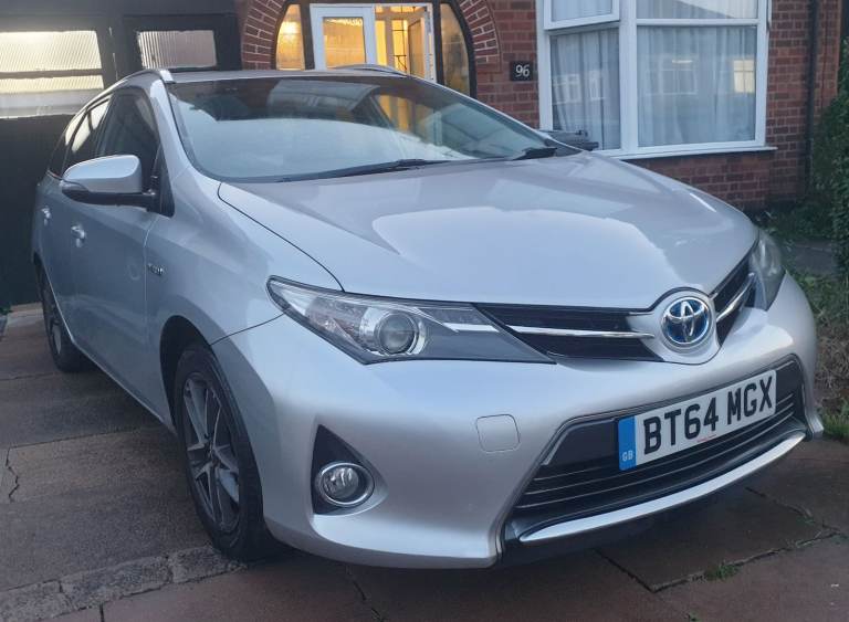 2014 Toyota Auris Touring Sports 1.8 Hybrid Automatic Estate