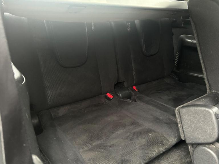 2015 Nissan X-Trail 1.6 dCi n-tec XTRON Euro 5 (s/s) 5dr ESTATE Diesel Automatic