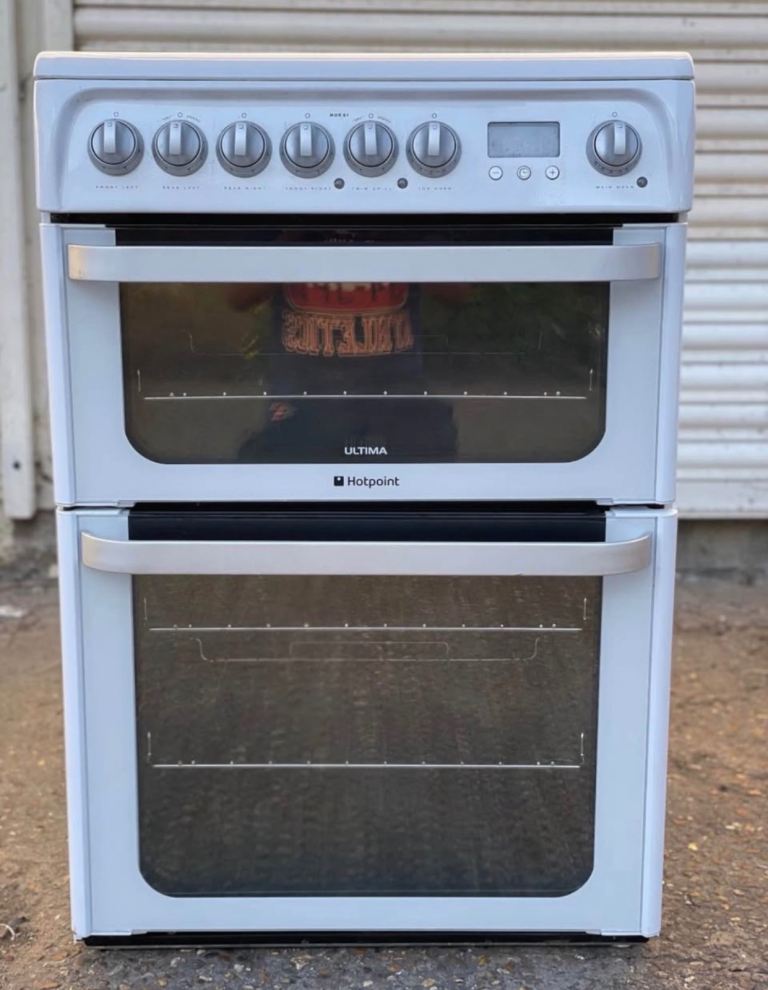 Hotpoint electric cooker 60cm white ceramic double oven 3 months warranty