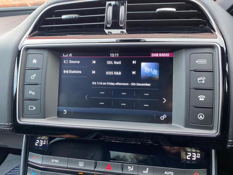 2016 Jaguar XE 2.0d R-Sport Auto Euro 6 (s/s) 4dr SALOON Diesel Automatic