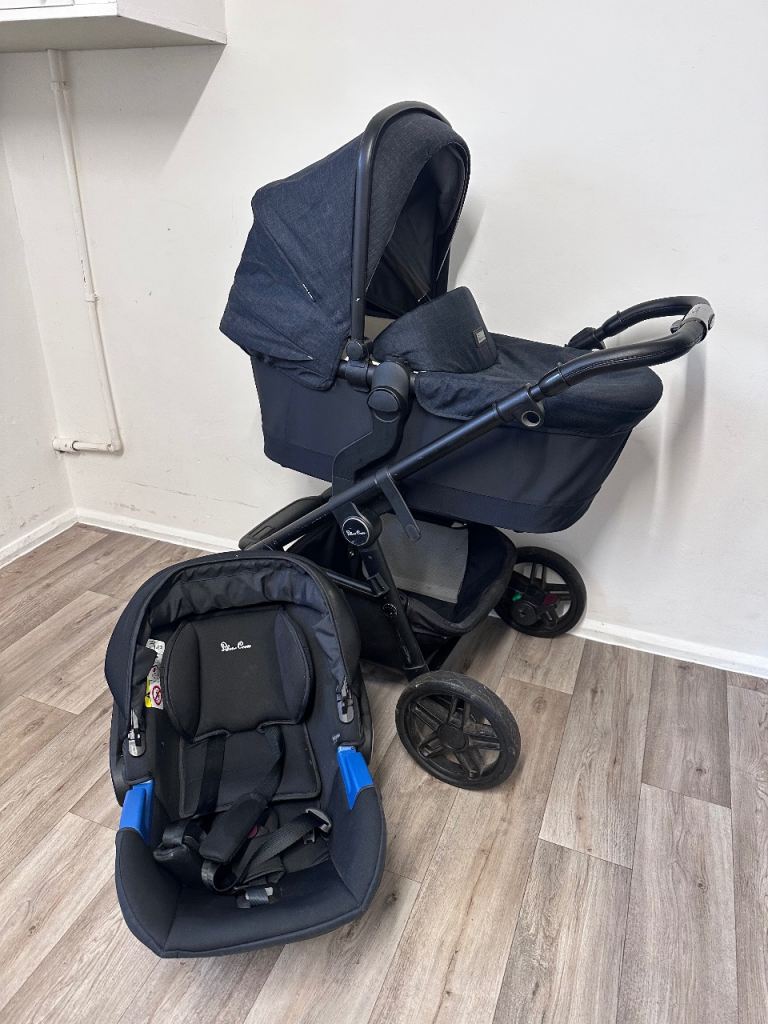 Silver Cross Pioneer Pram Travel System & Car Seat