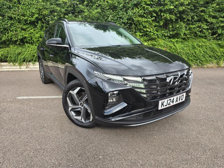 image for 2024 Hyundai TUCSON 1.6 TGDi Plug-in Hybrid Premium 5dr 4WD Auto Estate Petrol Parallel PHEV Auto...
