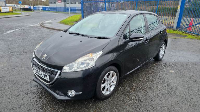 Peugeot, 208, Hatchback, 2014, Manual, 1199 (cc), 5 doors