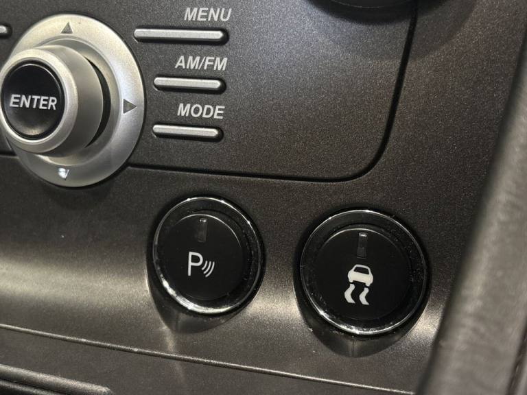 2011 Aston Martin Vantage 4.7 V8 Roadster 2dr Petrol Sportshift Euro 4 (420 bhp) Convertible Petr...