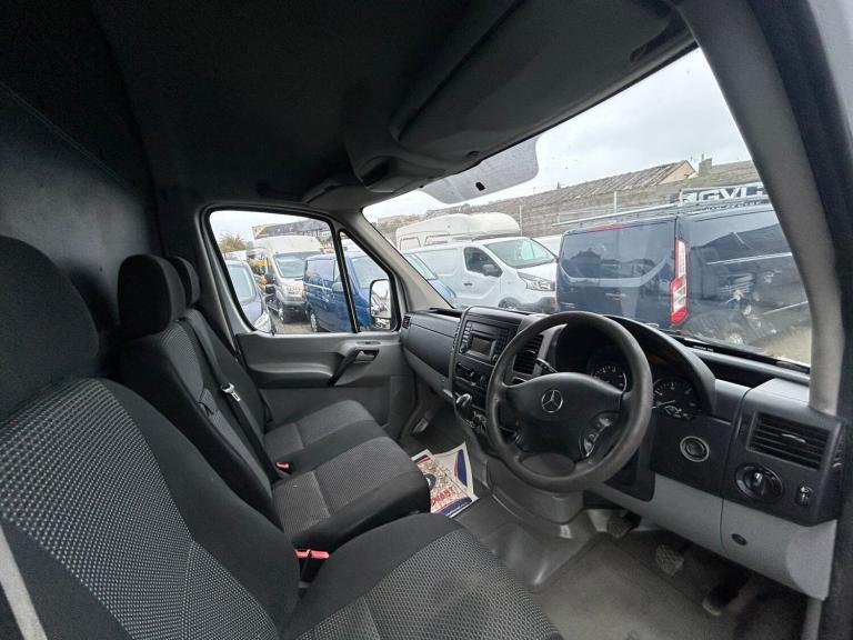 2010 Mercedes-Benz Sprinter 3.5t Van PANEL VAN Diesel Manual