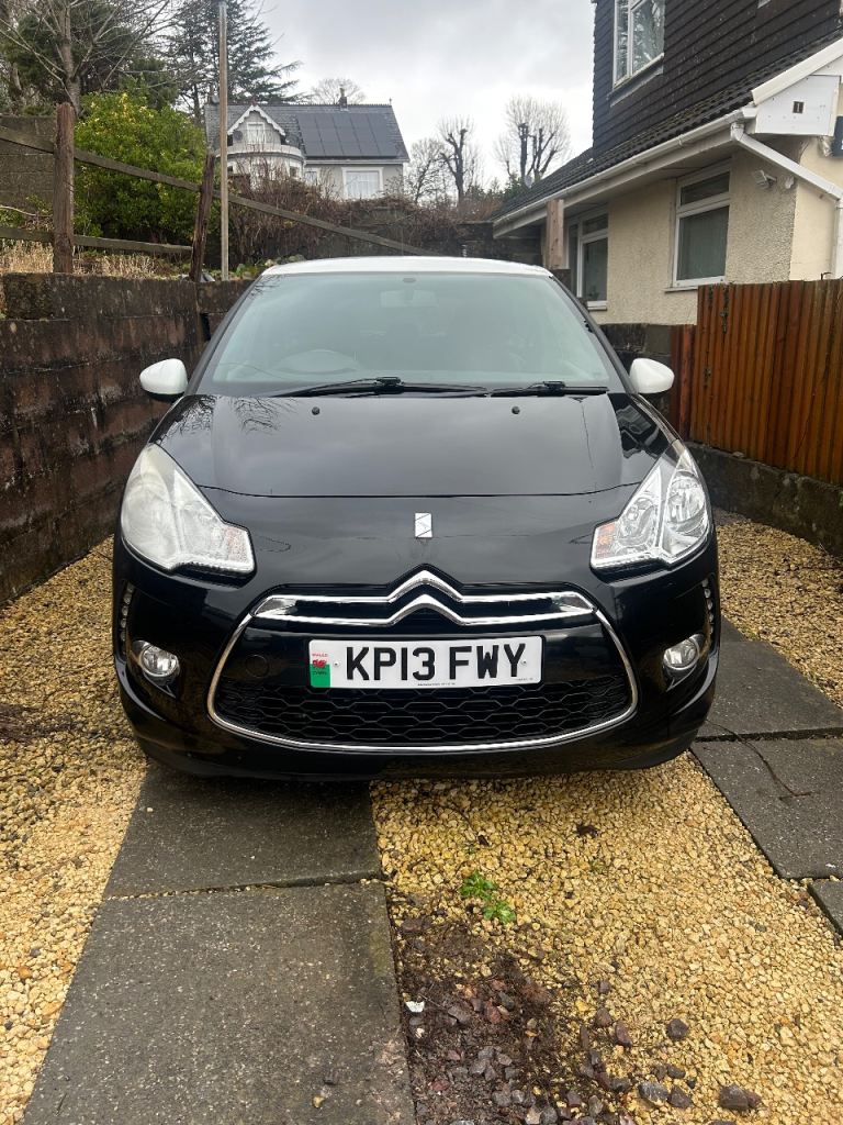 Citroen, DS3, Hatchback, 2013, Manual, 1598 (cc), 3 doors