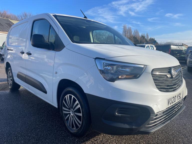 2020 VAUXHALL COMBO CARGO 2300 1.5 TD CREW CAB VAN - NO VAT - PX/FINANCE