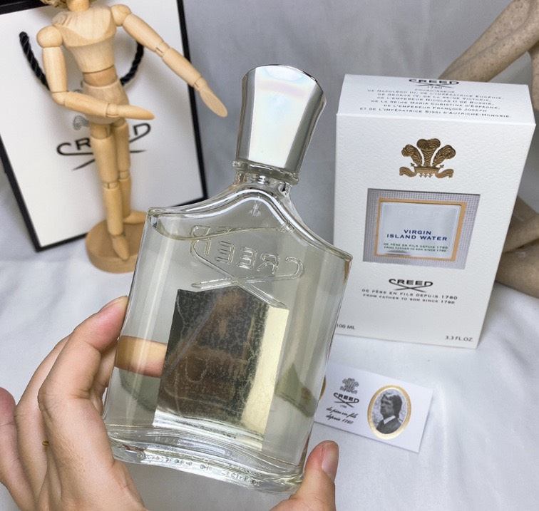 CREED VIRGIN ISLANO WATER FOR MAN 