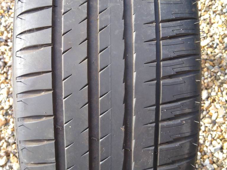 EV tyre