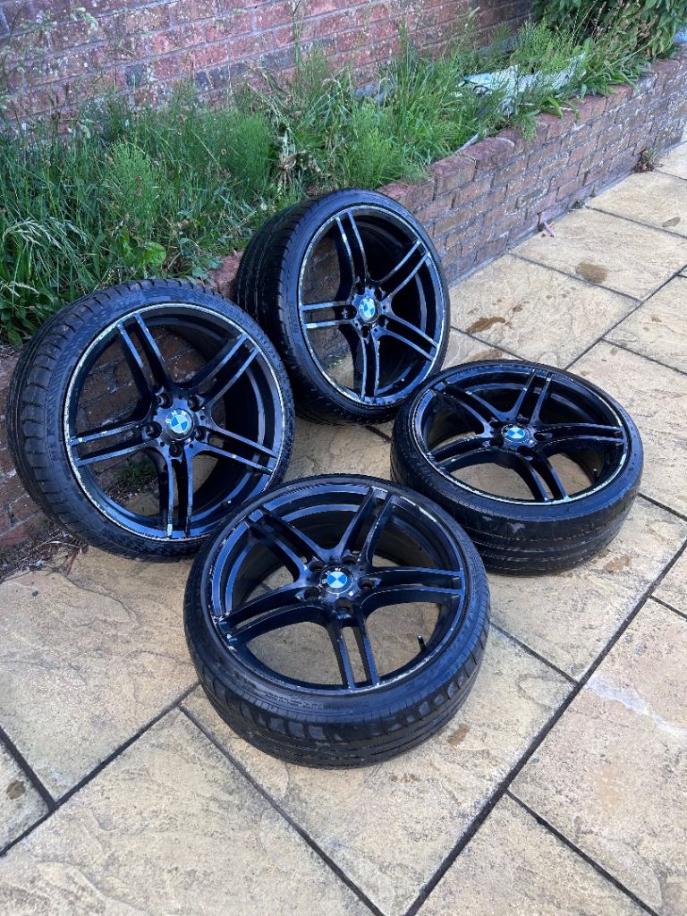 19 inch bmw style 313M staggered 