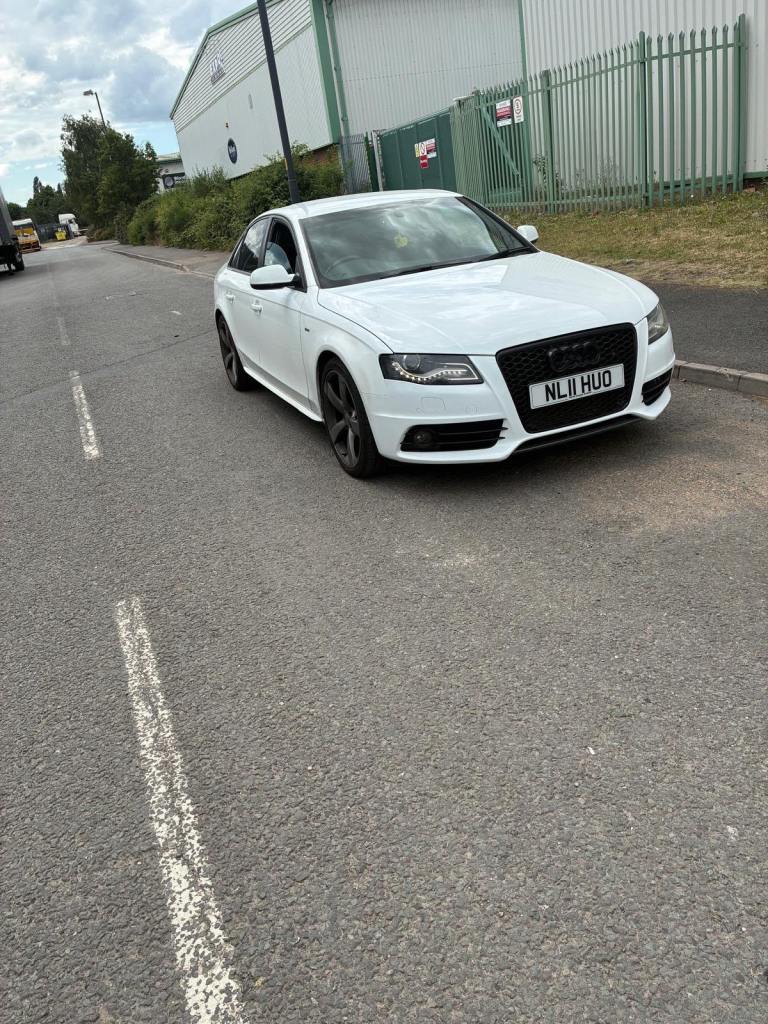 Audi, A4, Saloon, 2011, Manual, 1968 (cc), 4 doors
