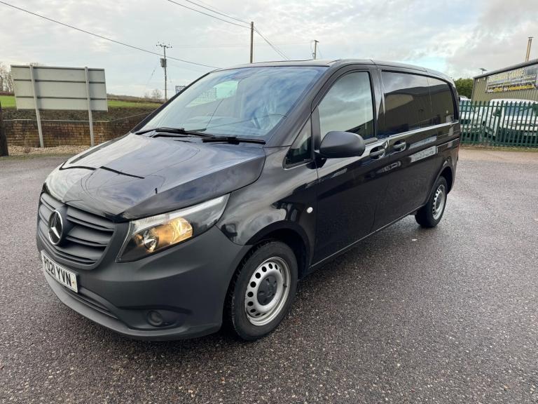2021 Mercedes-Benz Vito 110CDI Progressive Van SWB IN BLACK 1 OWNER LIGHT USE SERVICE HISTORY PAN...