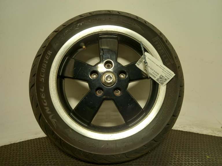 Piaggio Vespa Gts 300 Vespa Gts 300 Abs Wheel Oem.