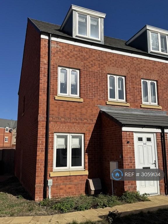 3 bedroom house in Campus Drive, Northampton, NN2 (3 bed) (#3059134)