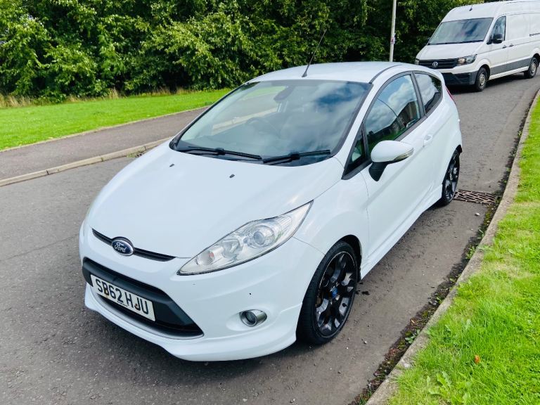 Ford, FIESTA, Hatchback, 2012, Manual, 1596 (cc), 3 doors