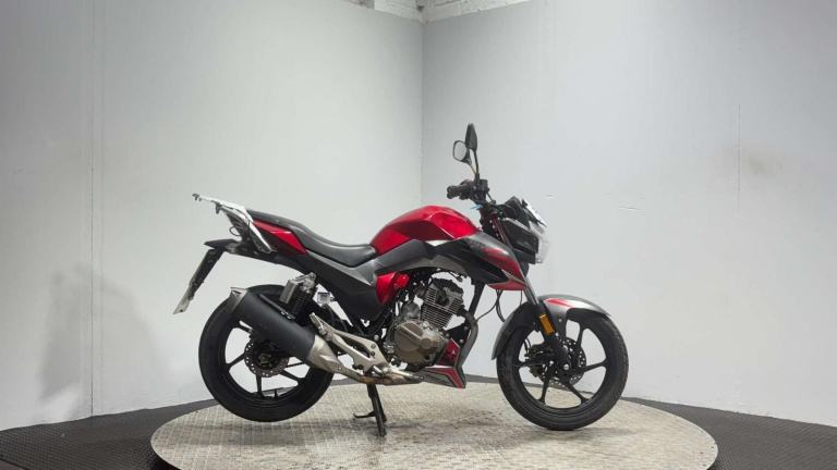 Zontes Javelin 2020 2K RUNNING PROJECT BIKE SPARES OR REPAIR 125CC LEARNER