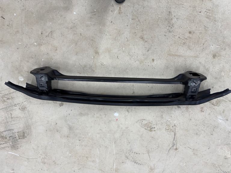 BMW 2010 5 series crash reinforcement bar rear F10