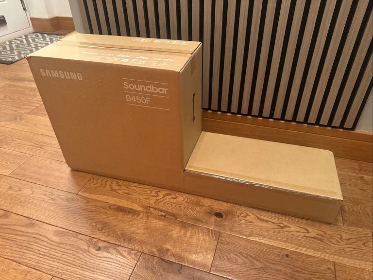 Samsung B450F B-Series 2.1ch Soundbar with Subwoofer