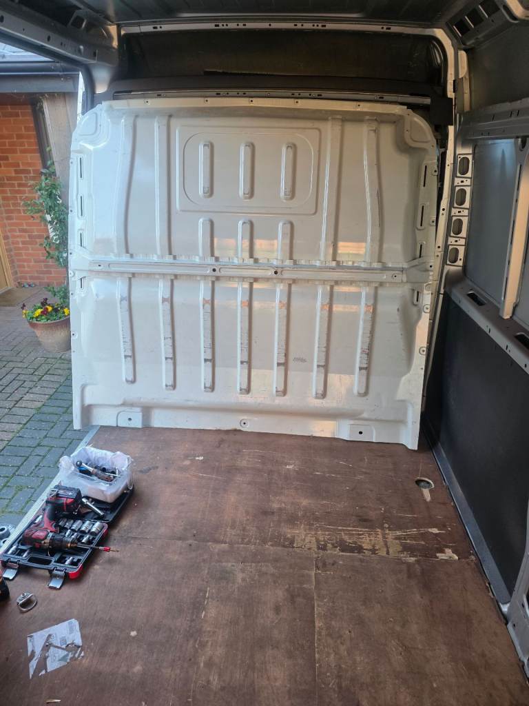 Citroen/Peugeot Bulkhead