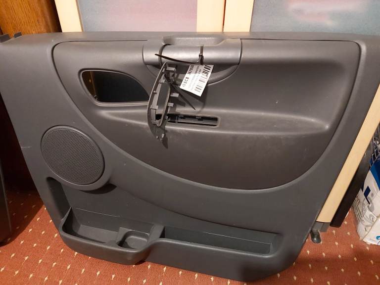 DRIVERS DOOR CARD CITROEN DISPATCH/PEUGEOT EXPERT/FIAT SCUDO 