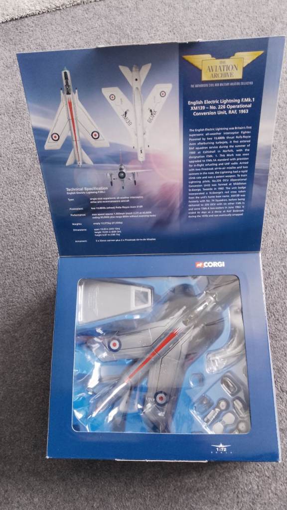 Corgi Aviation Archive English Electric Lightning 1:72 MK1 RAF 1963 No 226 Operational Unit 