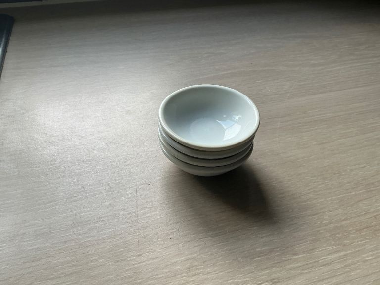 Set of 4 Small White Ceramic dishes - Good Condition