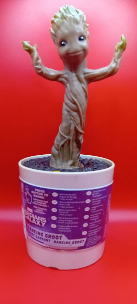Animated Singing and Dancing Groot From Guardians Of The Galaxy