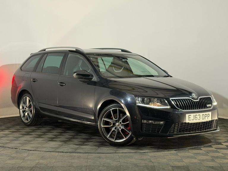 2013 63 SKODA OCTAVIA VRS 2.0 DIESEL TDI CR ESTATE 1 PREVIOUS OWNER £35 TAX 