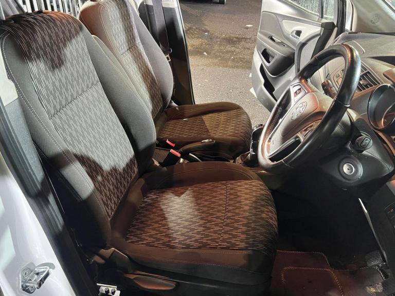 2016 Vauxhall Mokka 1.6 CDTi ecoFLEX Tech Line 5dr HATCHBACK Diesel Manual