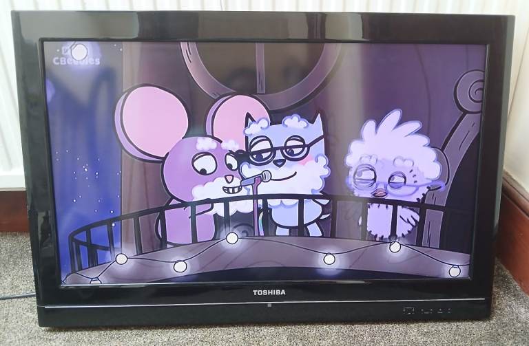Toshiba 32KV500B 32 inch LCD TV, HDMI ports NOT working