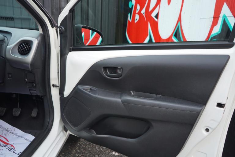 2015 Citroen C1 1.2 PureTech Feel Hatchback 5dr Petrol Manual Euro 6 (82 ps)