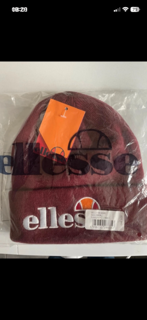 Ellesse Velly Cuffed Beanie Hat Unisex Burgundy One Size
