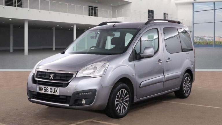2016 Peugeot Partner Tepee 1.6 BlueHDi 100 Active 5dr ETG MPV DIESEL Automatic